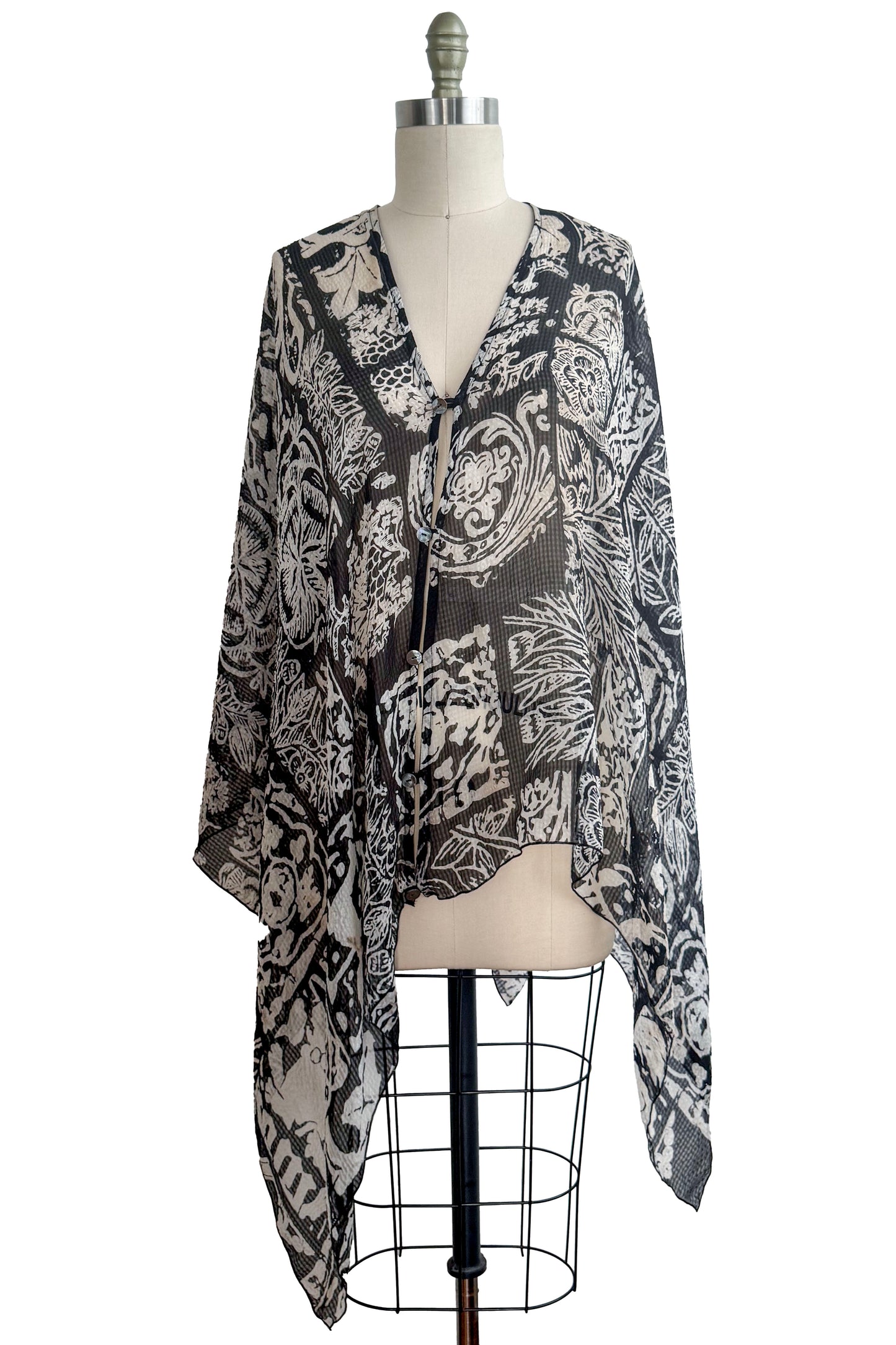 Button Drape | Seersucker Silk | Tile Print | Black & White