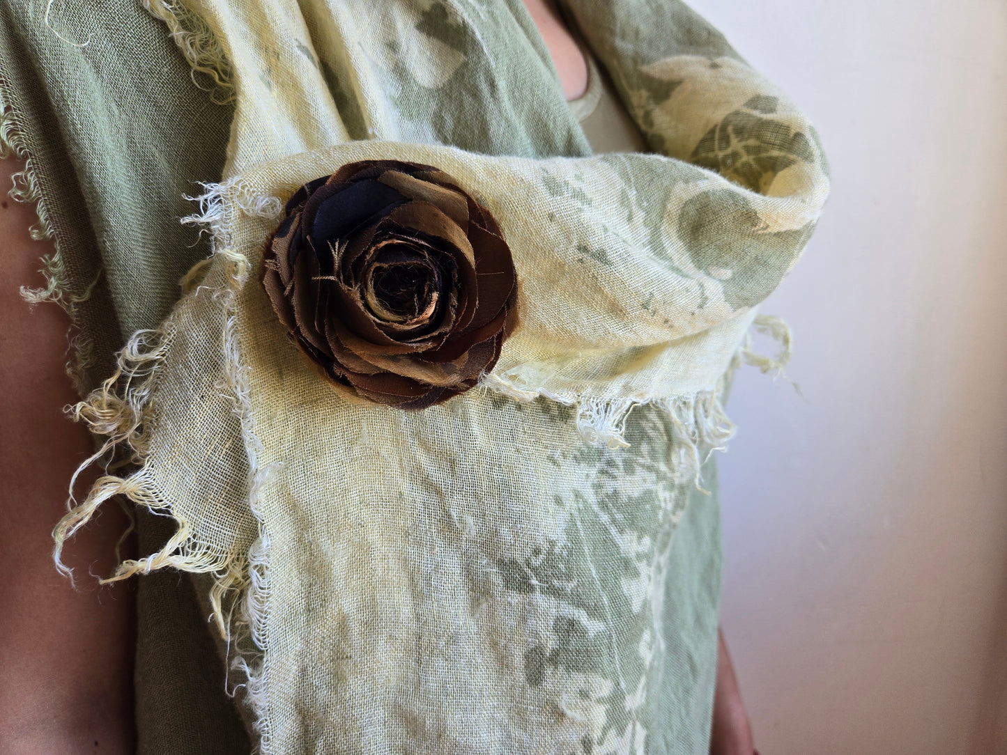 Camelia Brooch Pin - Silk - Black, Natural, Bronze