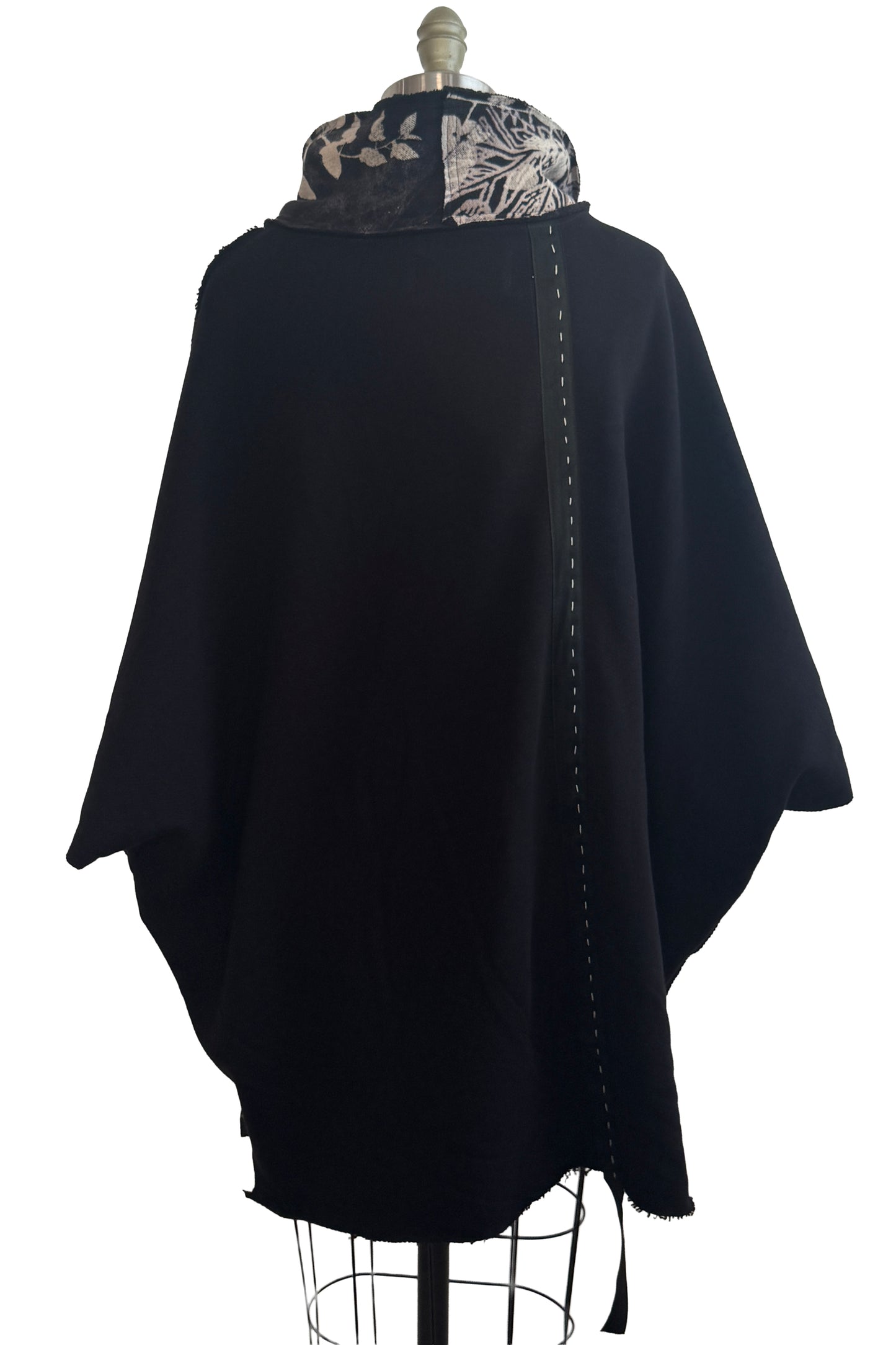 KB x Alquimie Studio Wolf Cape | Organic Cotton French Terry | Tile, Vine & Bug Print Right | Black & Natural | Medium (Copy)