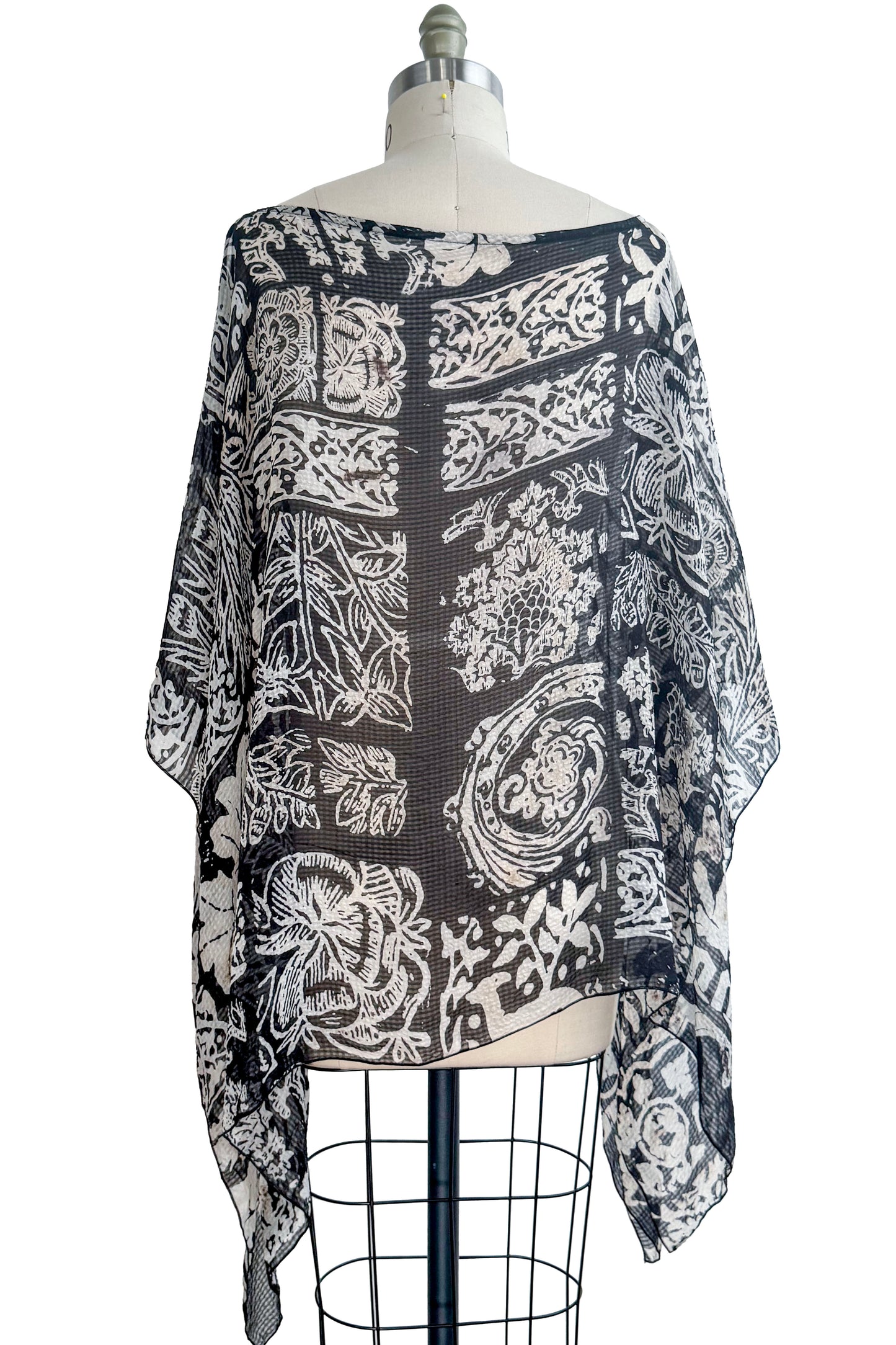 Button Drape | Seersucker Silk | Tile Print | Black & White