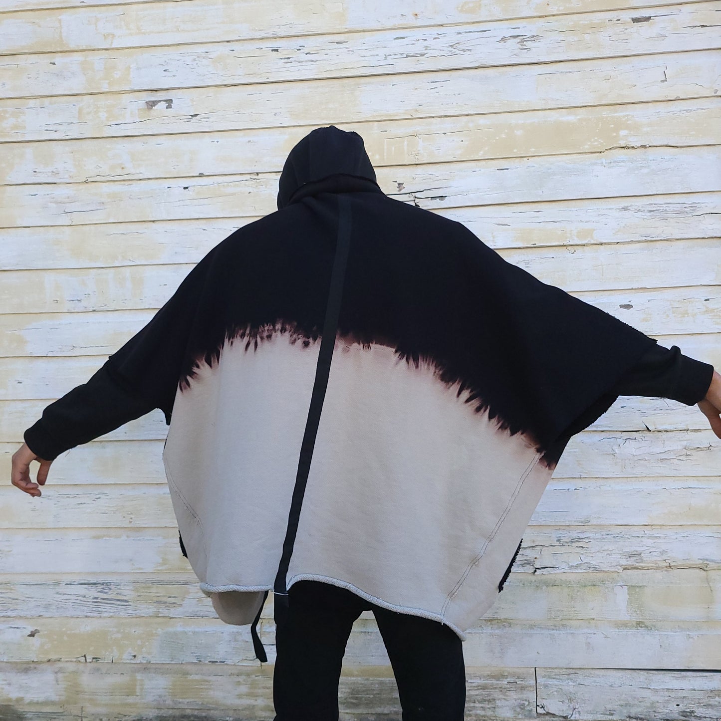 KB x Alquimie Studio Wolf Cape Organic Cotton French Terry | Solid Black