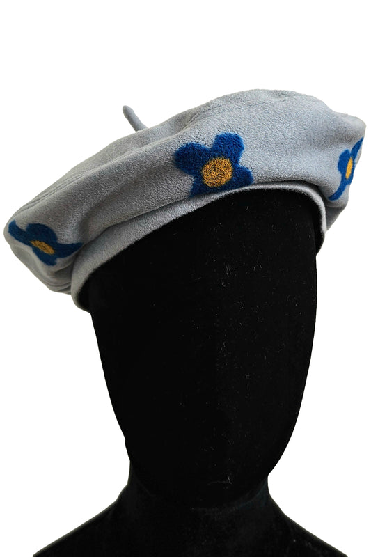 Silk Lined Beret Hat w/ Applique - Lightest Blue & Sacred Heart - Medium