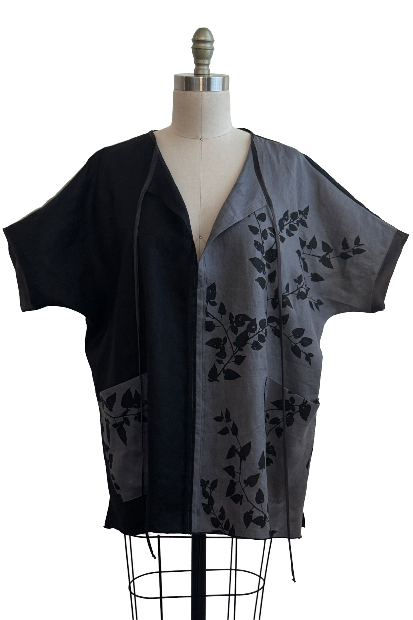 Jo Top | Linen | Vine Print | Black, Grey & Flax | Medium