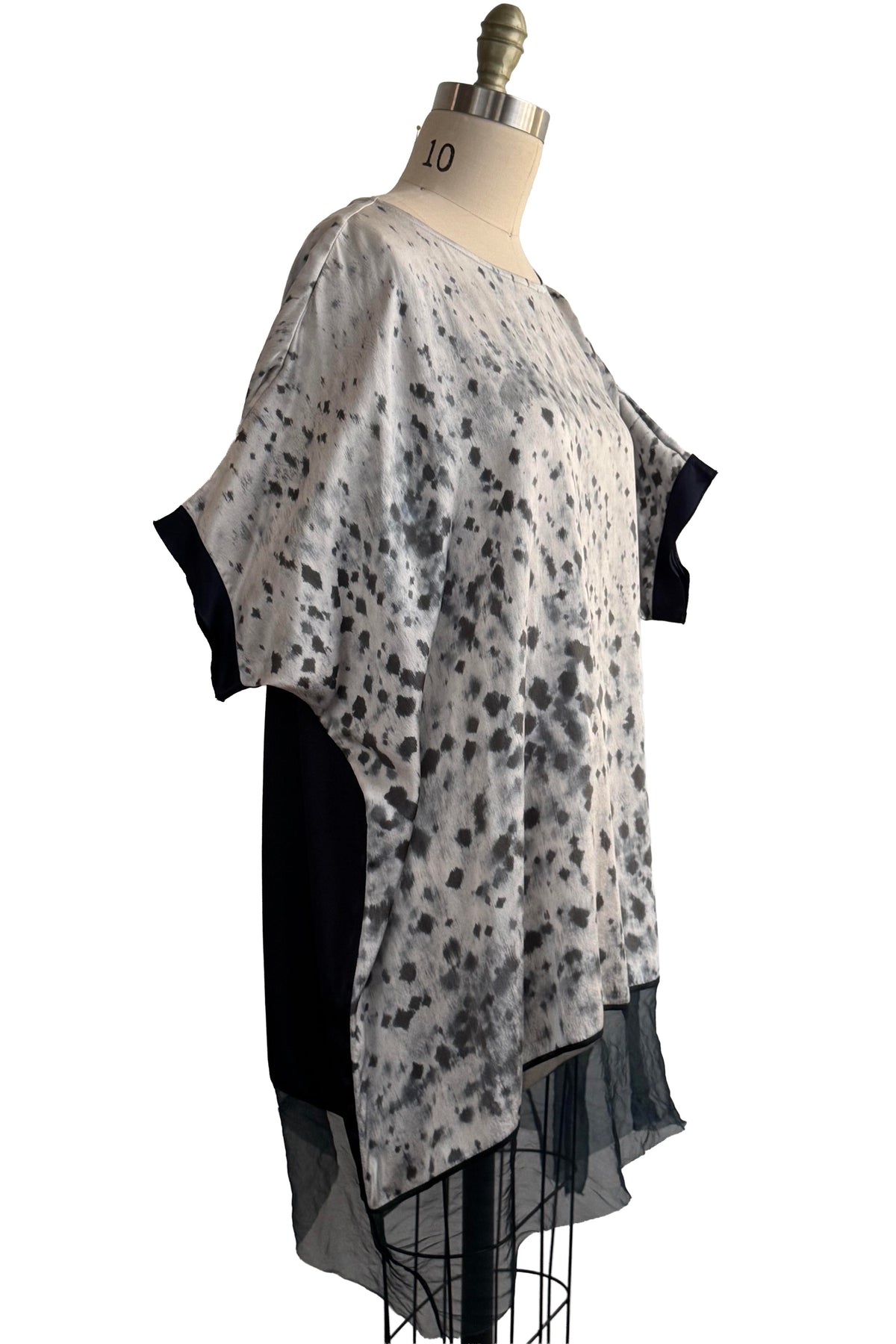 Deb Tunic w/ Organza Trim | Lace Dye Print | Grey | One Size