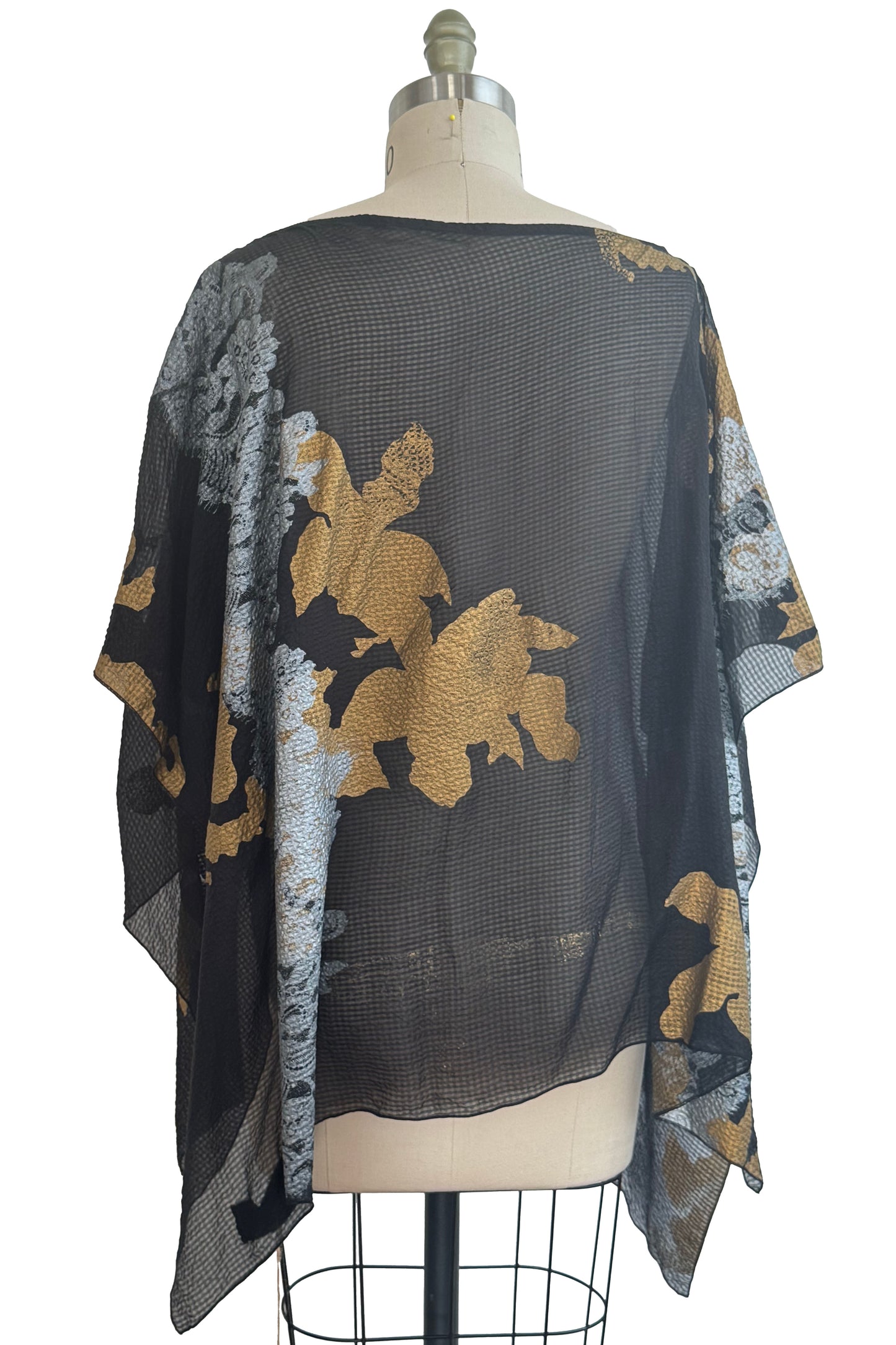 Button Drape | Seersucker Silk | Azalea & Wallpaper Print | Black, Gold & Silver