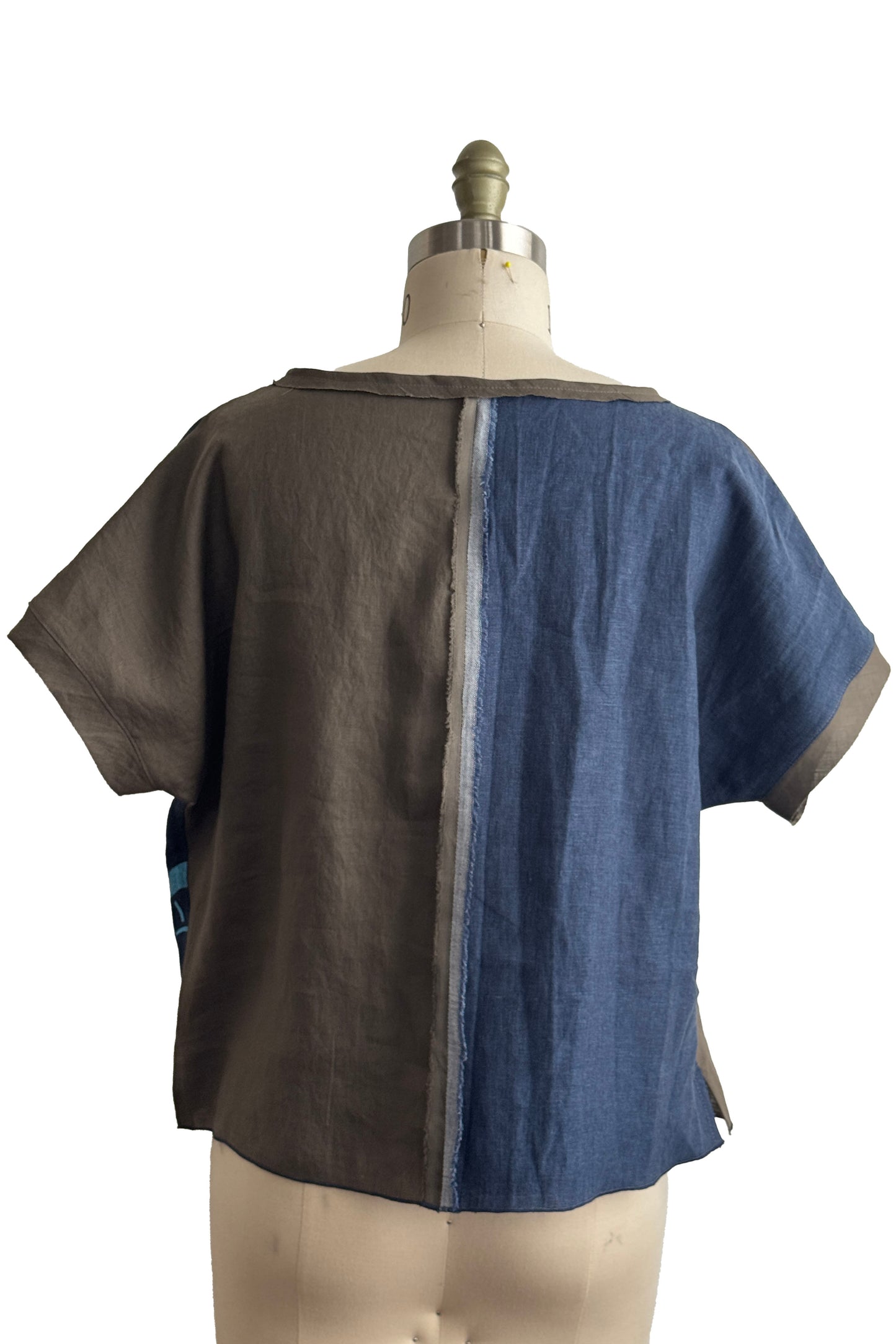 Jen Top | Linen | Tile & Bird Paper Cut Print | Olive, Navy, Gold & Aqua | Medium (3)