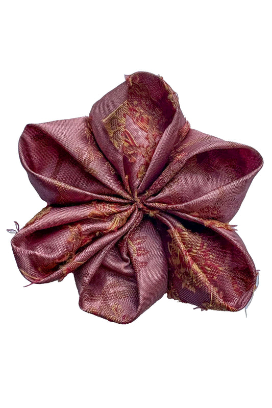 Magnetic Floral Brooch | Tsumami | Silk Jacquard | Pink