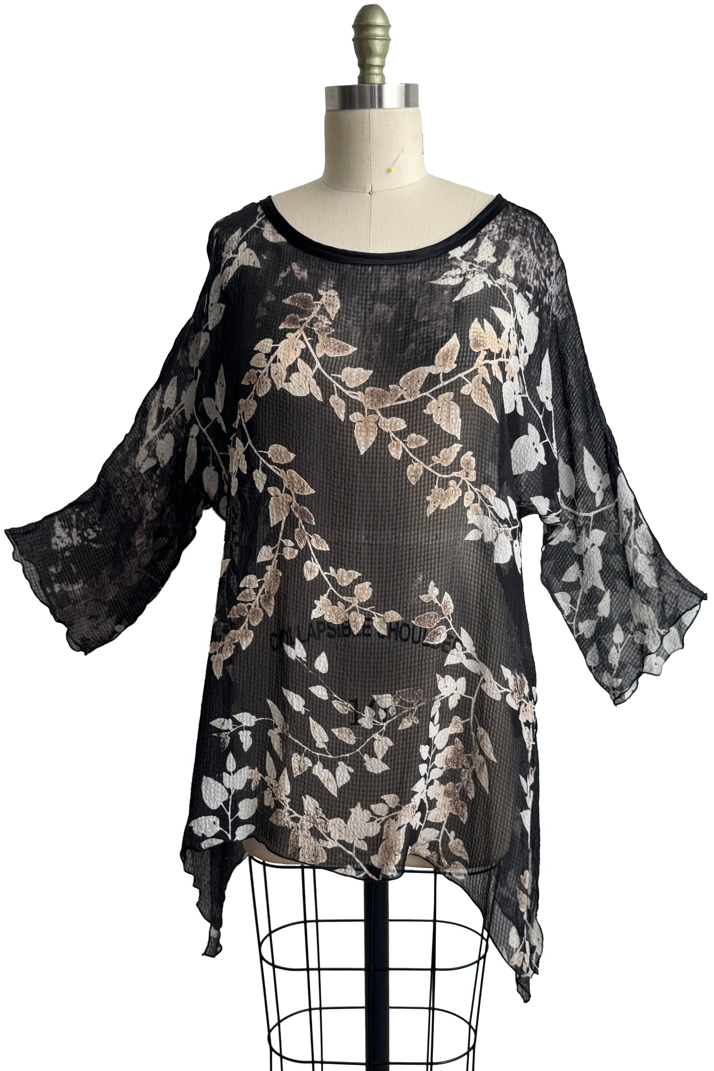 Greg's Tunic | Seersucker Silk | Vine Print | Black & Natural | Medium