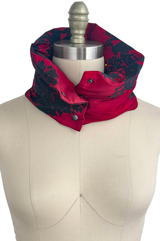 Channeled Neck Scarf | Silk Taffeta | Damask Print | Red & Black