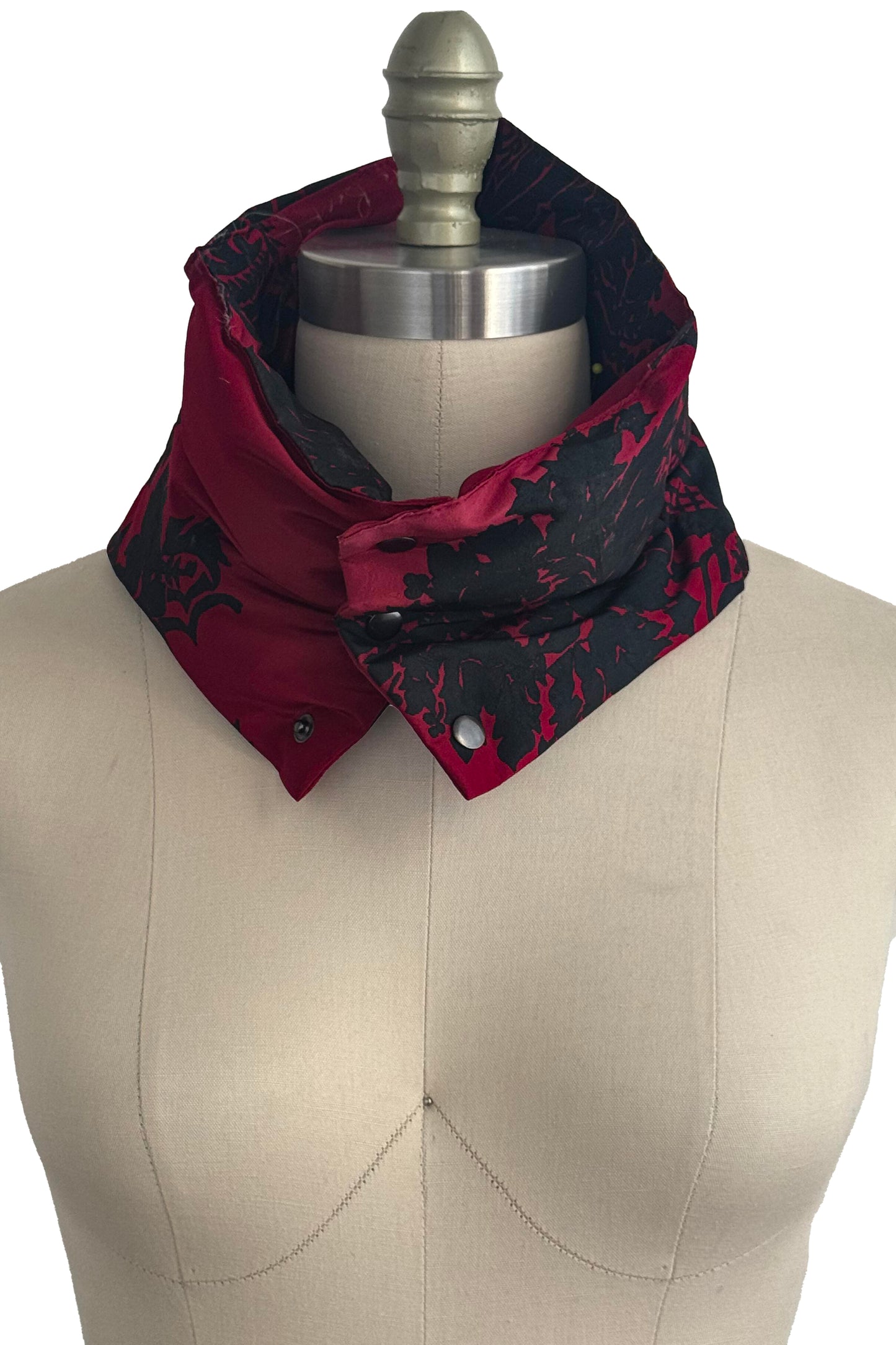 Channeled Neck Scarf | Silk Taffeta | Damask Print | Red & Black