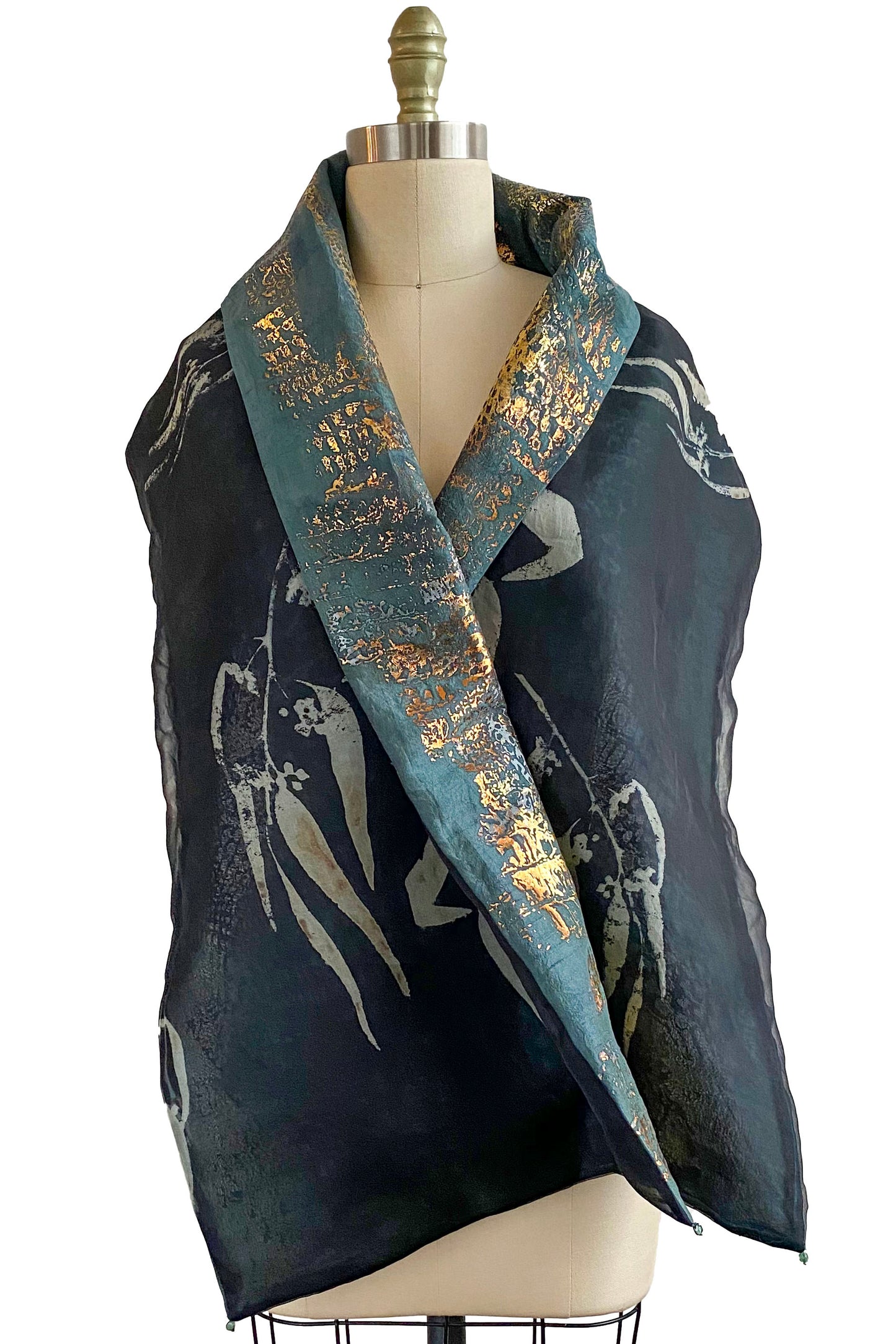 Foil Printed Reversible Shawl w/ Organza - Alligator & Eucalyptus Print