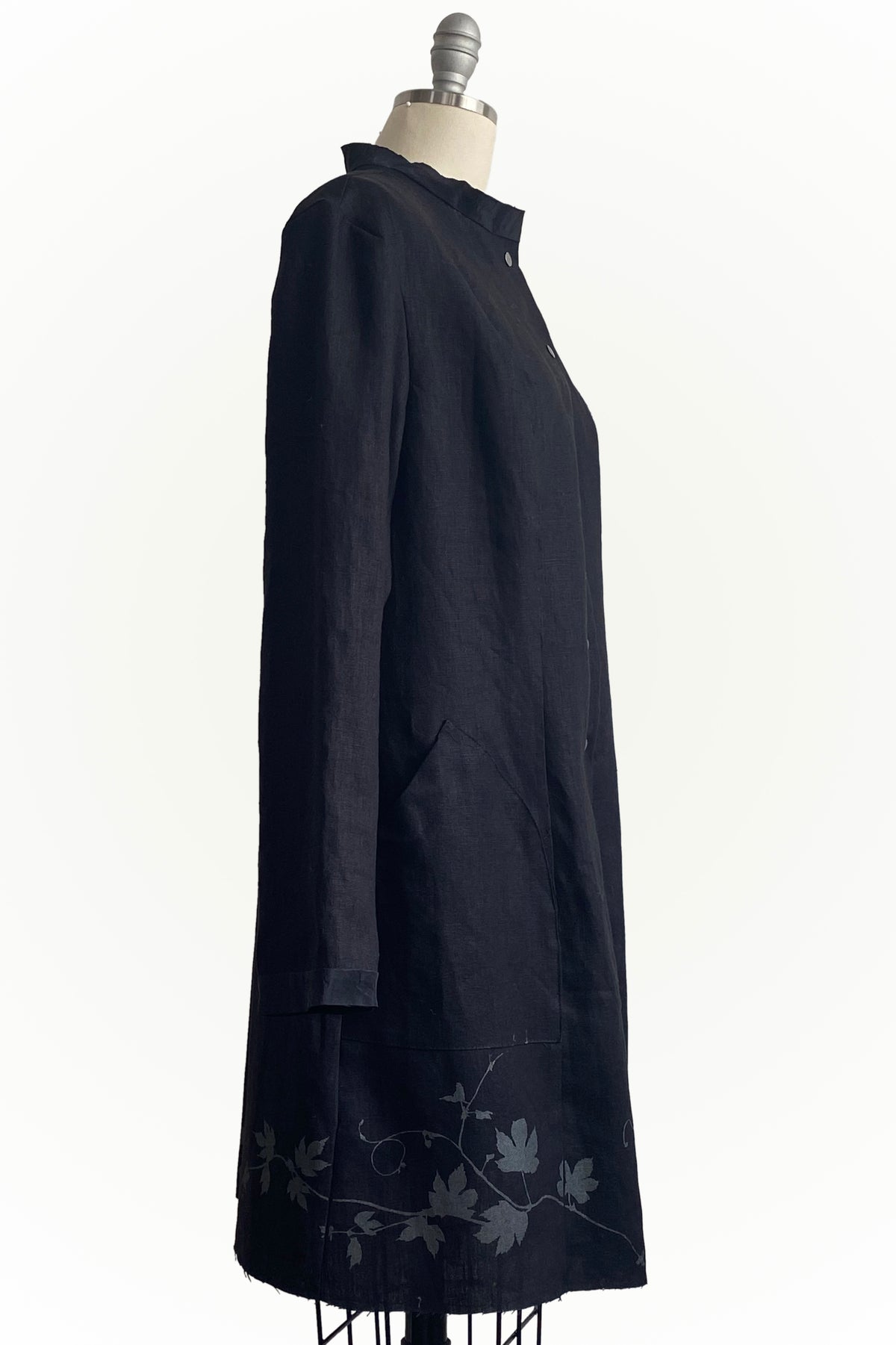 Hampton Coat | Linen | Vines Print | Black | Small